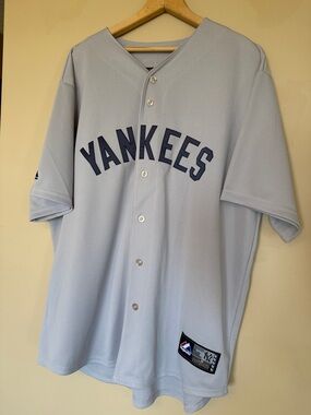 New York Yankees Munson Light Gray Baseball Jersey Cooperstown Collection
